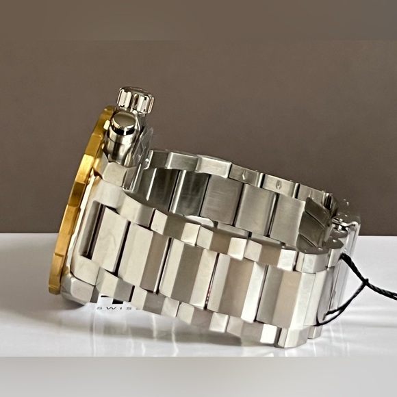 T125.617.21.051.00 - Tissot Men’s Supersport Chronograph Quartz Watch - Picture 8 of 13